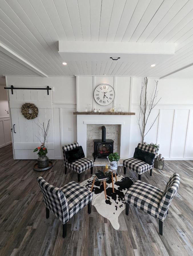 King Room with Lake View